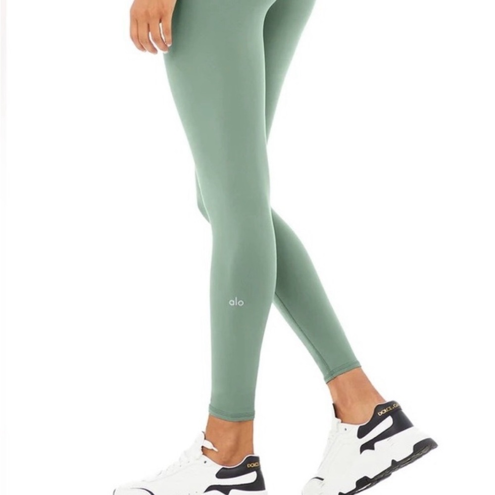 ALO Yoga Mint Green Leggings
